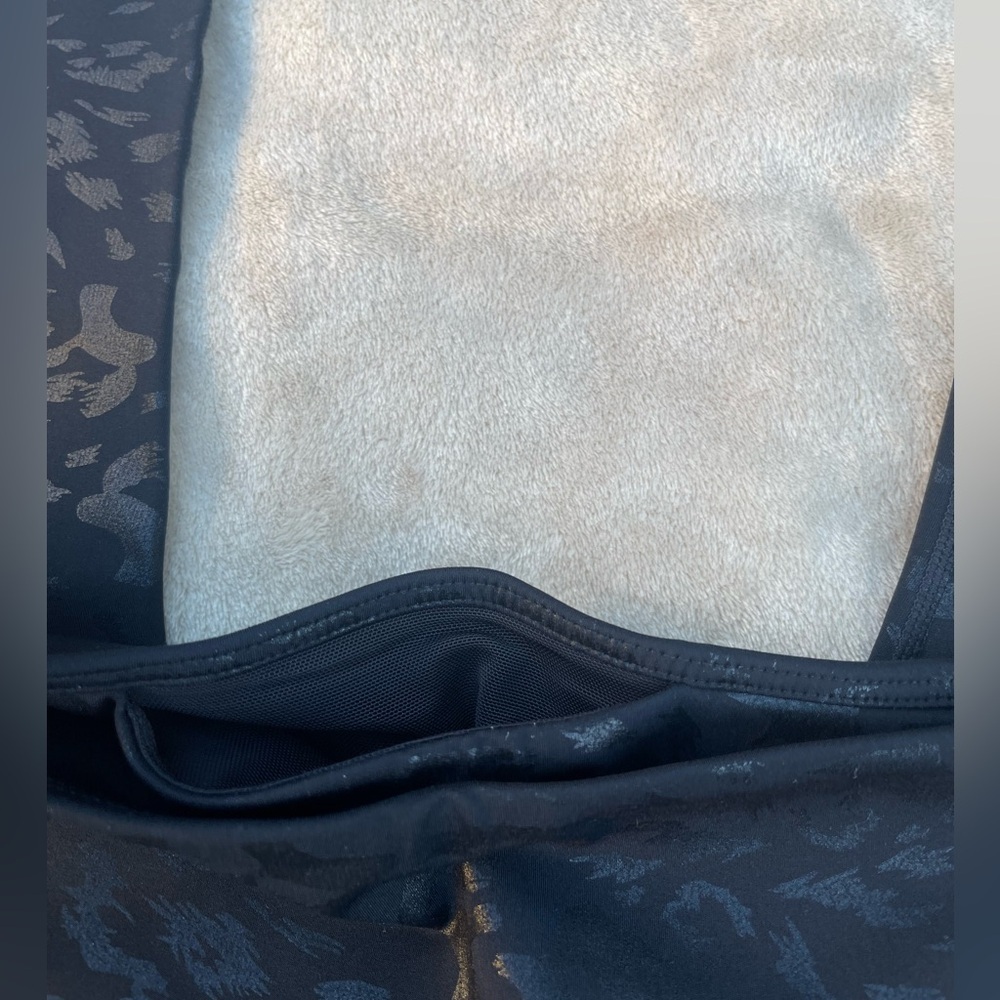 Black Camouflage Leggings - Picture 7 of 10
